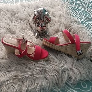 Pink wedges